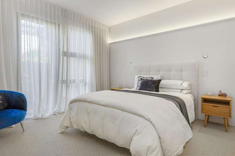 35 Pukenamu Road Rainbow Point_38