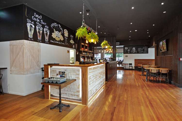 1 Riccarton Road Riccarton_5