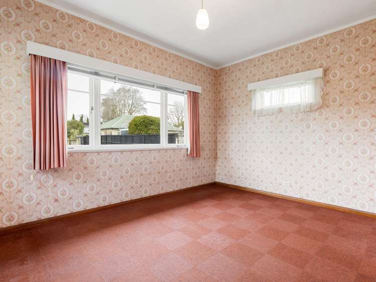 93 MacFarlane Street Hamilton East_7