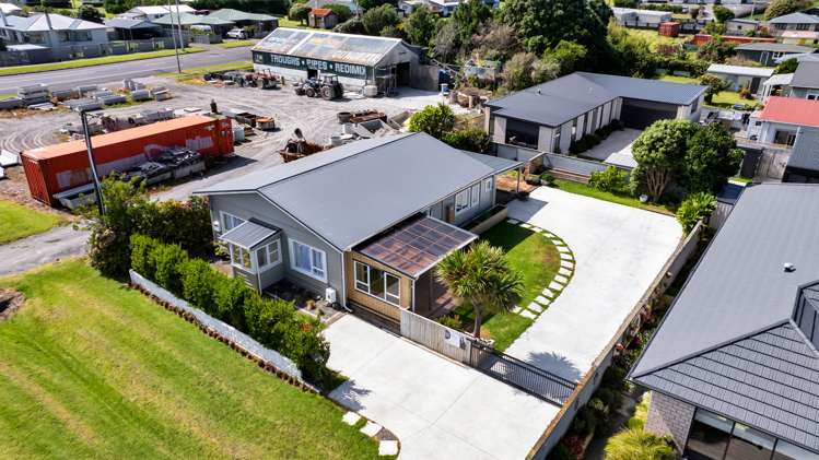 23 Layard Street Opunake_32