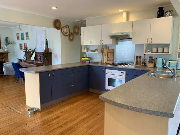 35 Lancaster Road Beach Haven_11