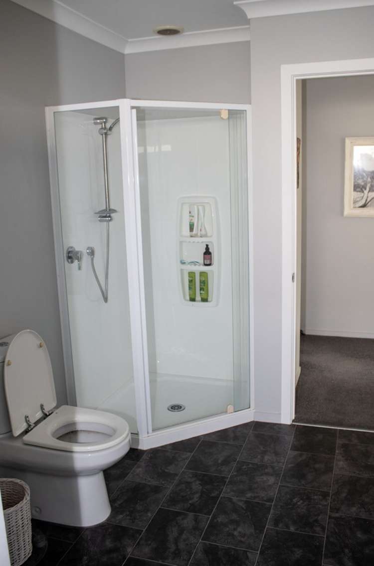 21 Sunset Parade Kai Iwi_18