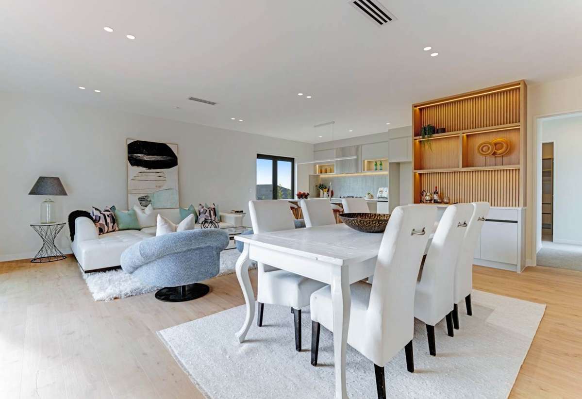 8 Lambert Road_5