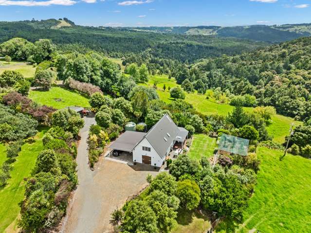 Idyllic lifestyle block with a bit of everything