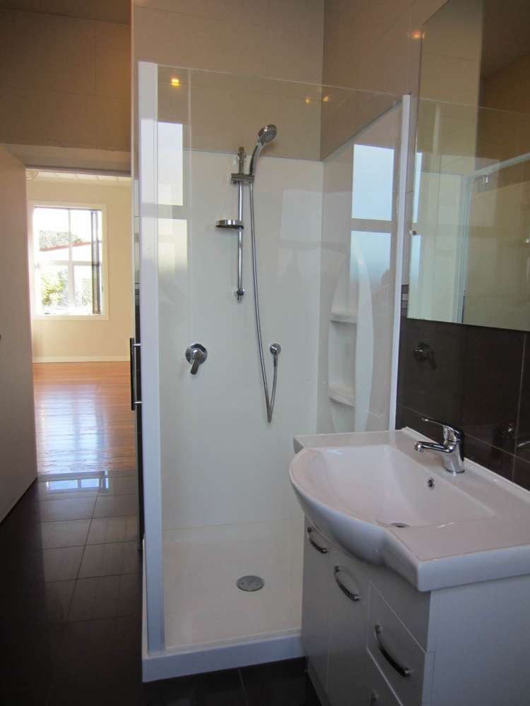 2/29 Kings Road Panmure_8