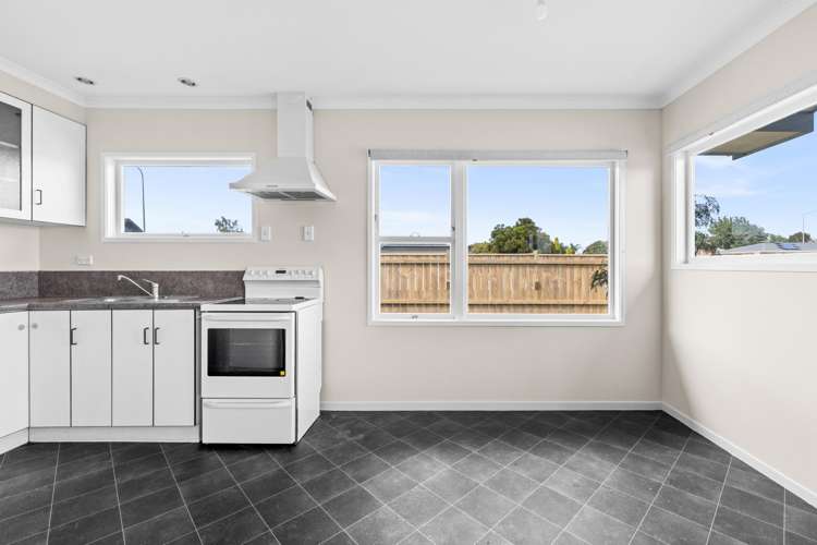 51 Clarence Cox Crescent Pirimai_6