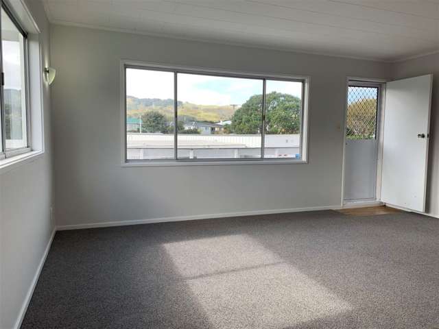 Flat 4/1 Proctor Lane Tawa_2