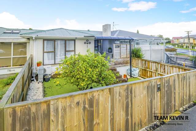 2/30 Union Street Papakura_1