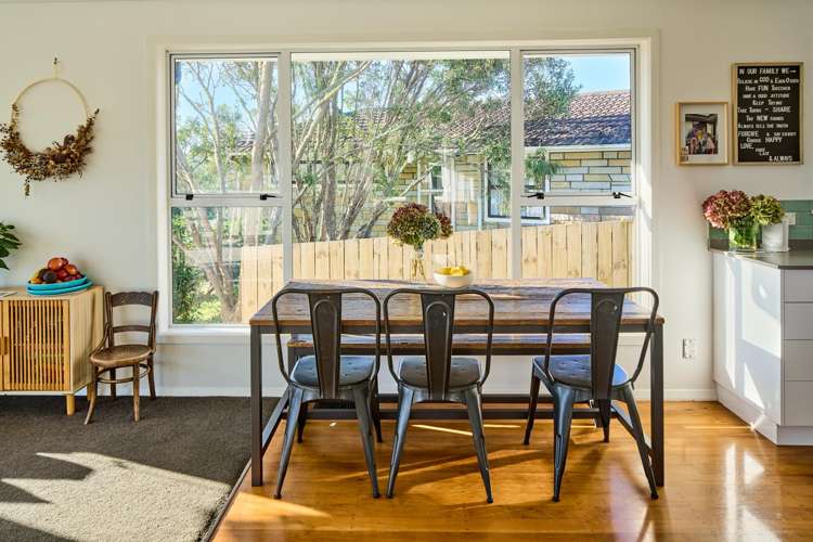 8 Beazley Avenue Paparangi_2