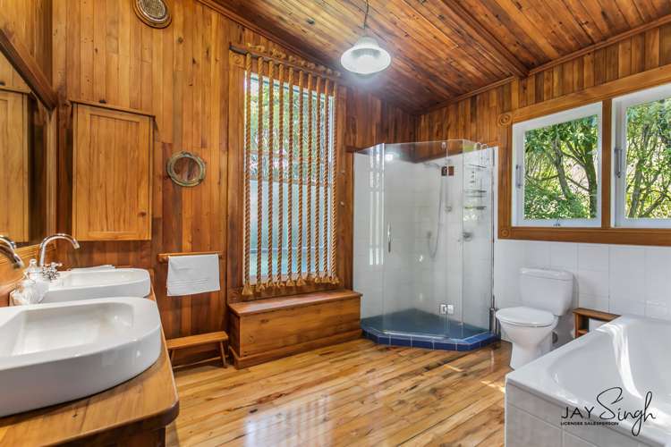 126 North Road Clevedon_5