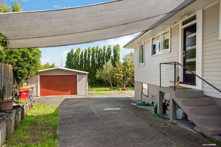 26 Lyttelton Avenue Forrest Hill_8