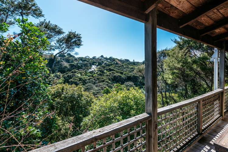 180 Ocean View Road Oneroa_18