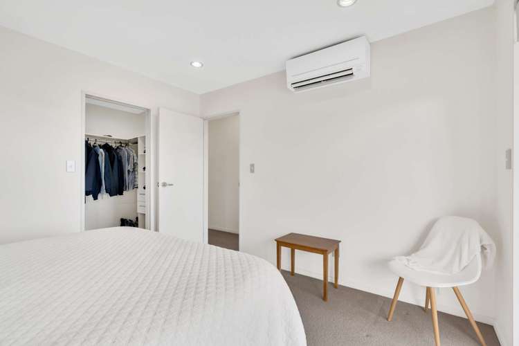 141 Alec Craig Way Gulf Harbour_11