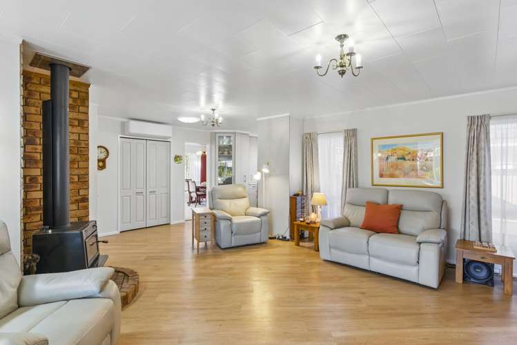 2 Gabriel Street Raumati Beach_8