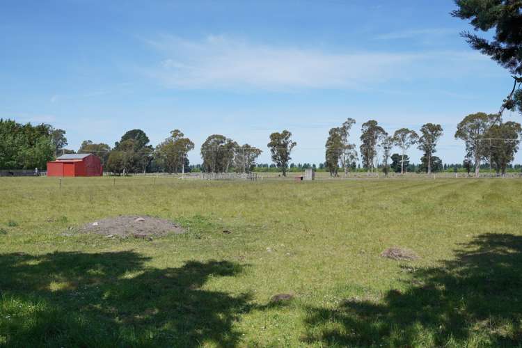 418 Two Chain Road Burnham_24