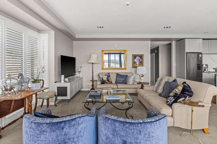 12/24 Hospital Terrace_5