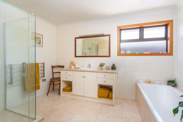 48 Blue Ridge Drive Acacia Bay_33