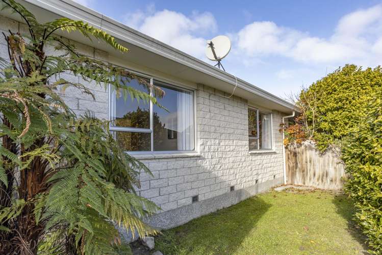 1/15 Wakelin Place Redwood_16