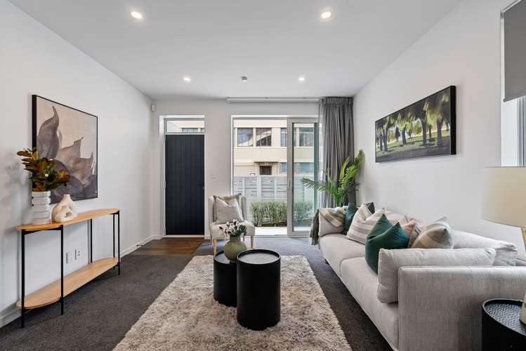 2/30 Pirie Street Mount Victoria_6