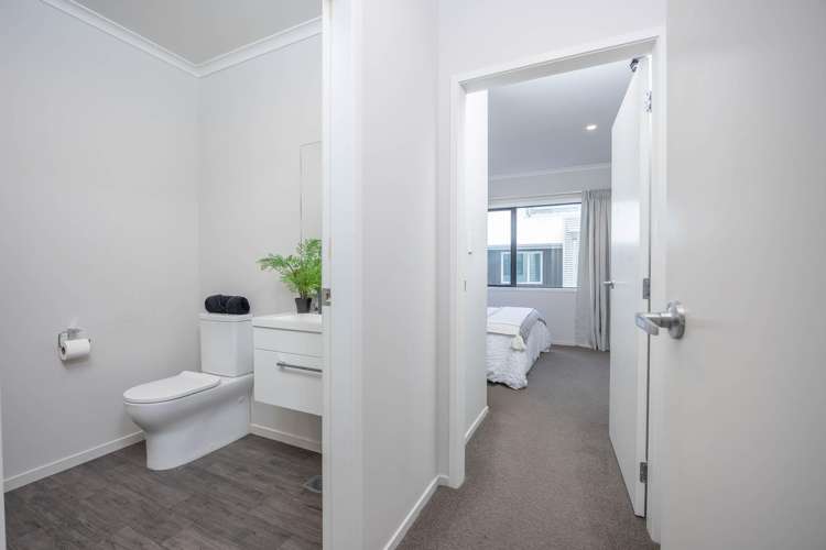 3/45 Cook Street Hamilton East_11