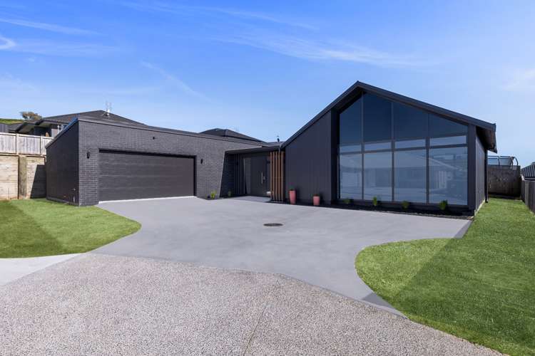 140 Adler Drive Ohauiti_16