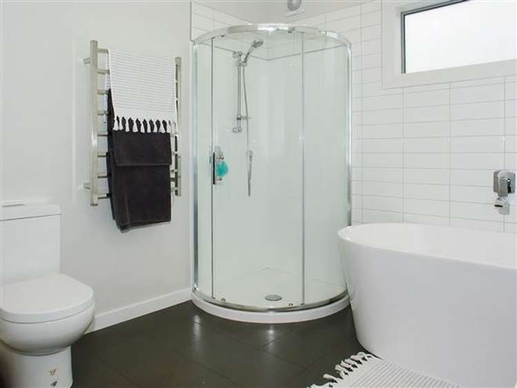 90 Muri Road Pukerua Bay_17