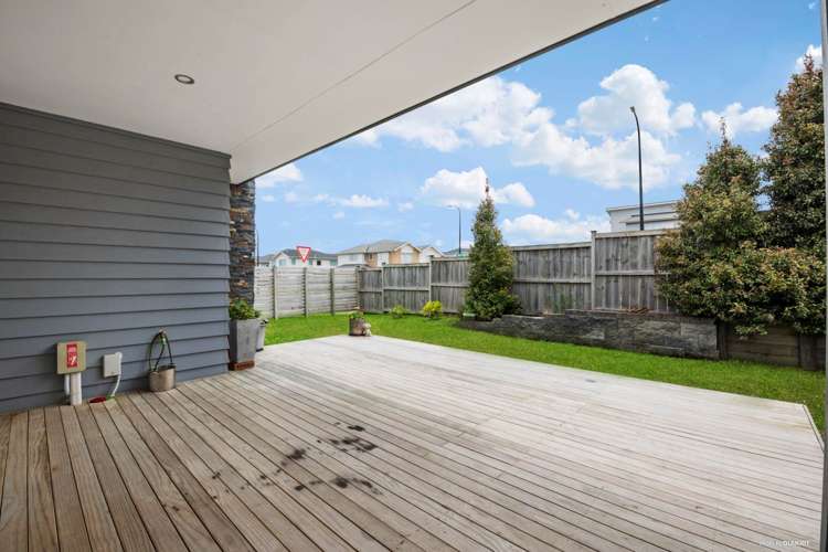 5 Ascension Crescent Orewa_9
