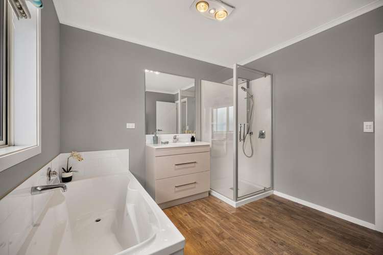 6 Risinghurst Terrace Lower Shotover_18