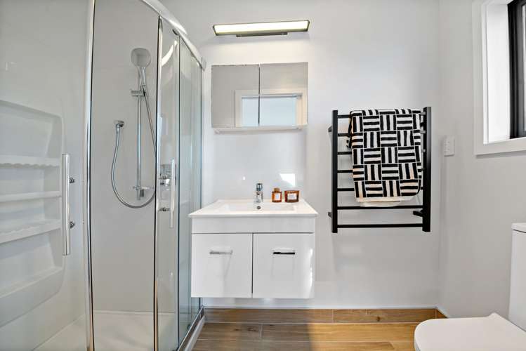 3 Christie Street Mount Roskill_10