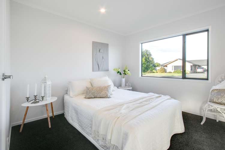 8 Mcnaughton Place Onekawa_10