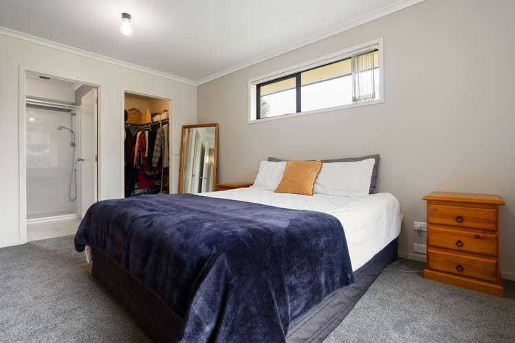 401 Hukanui Road Rototuna_11