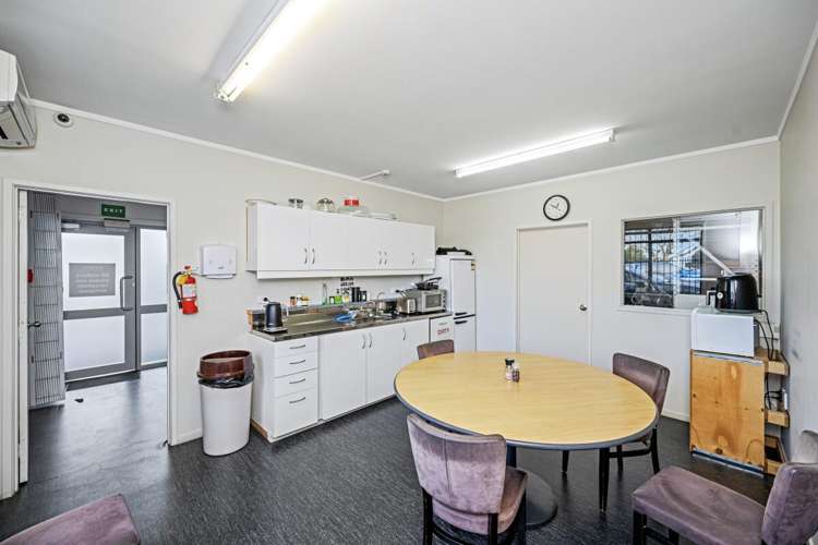 3A & 3B Hotunui Drive Mount Wellington_12