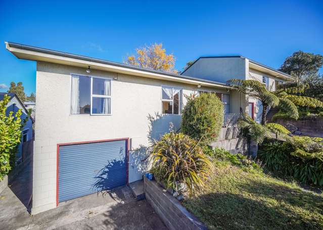 2/230 Hampden Street Nelson South_1