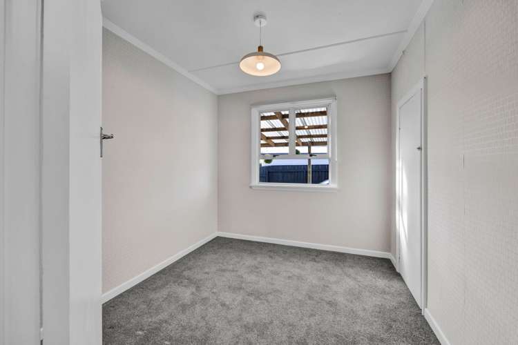 320 South Road Hawera_13