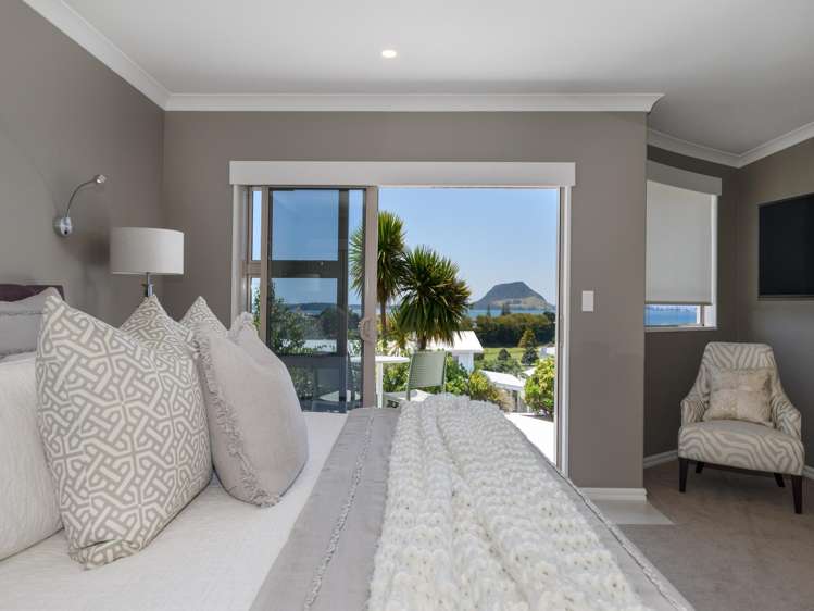 3 Seaview Road Otumoetai_21