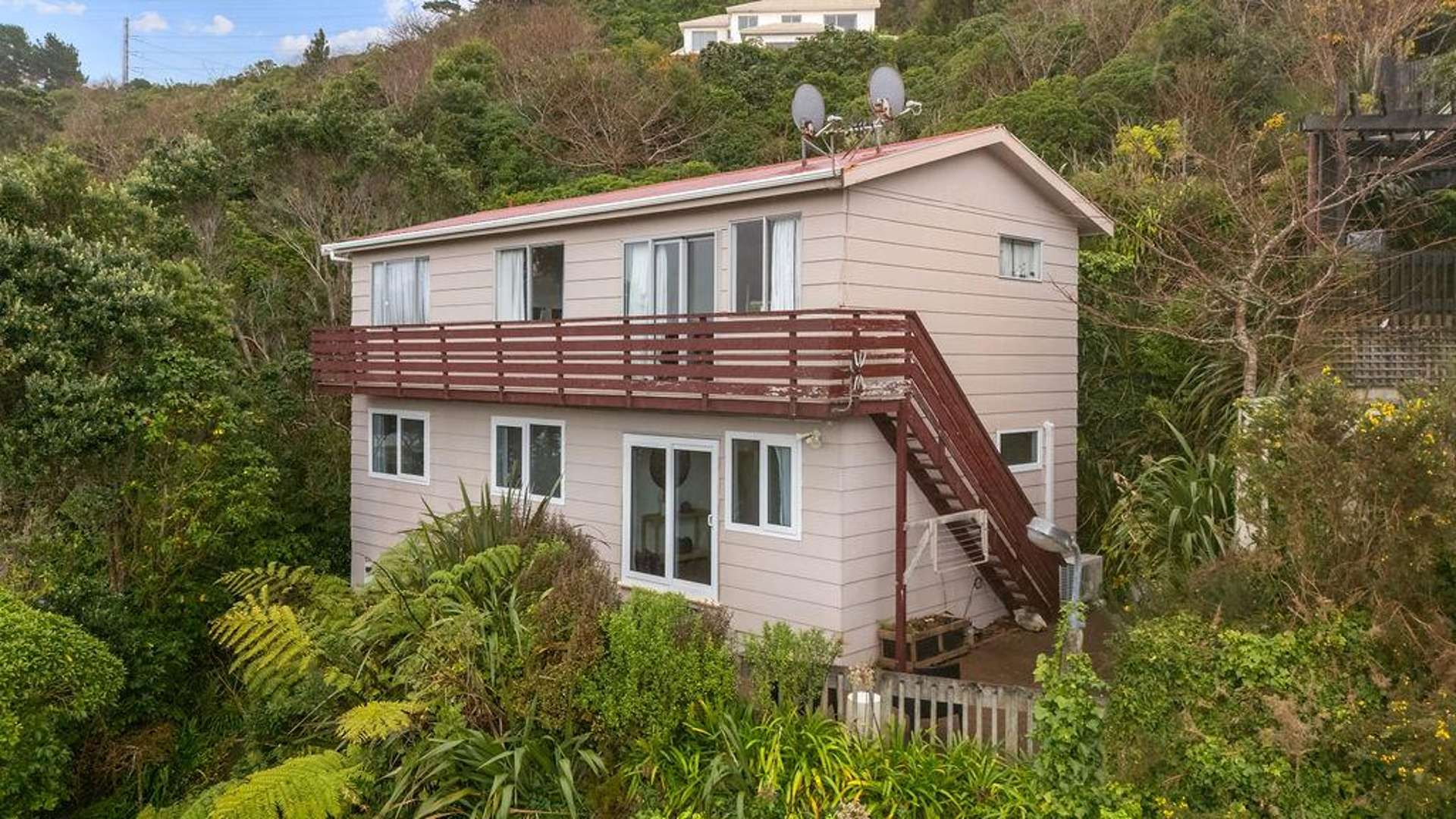 1/60 Winston Street Crofton Downs_0