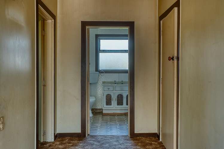 11 Butlers Road Ruatapu_8