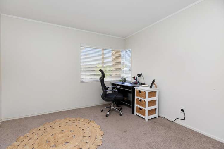 10 Aldermen Avenue Papamoa_13