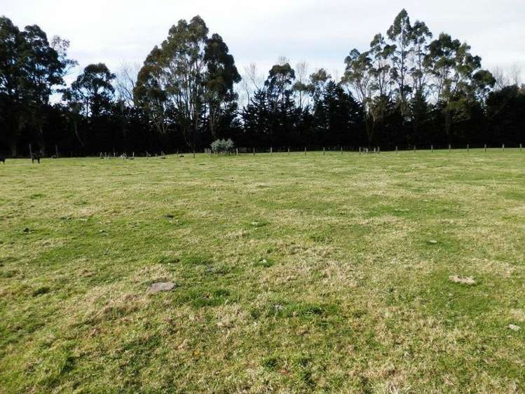 404 Mangatarere Valley Road Carterton_4