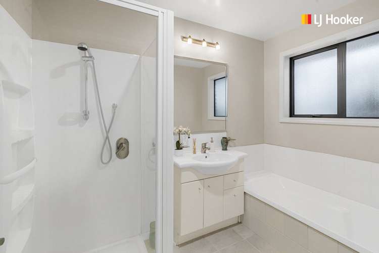 99 Wakari Road Helensburgh_24