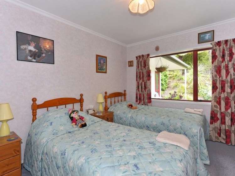 204 Rangihaeata Road Kahurangi National Park_18