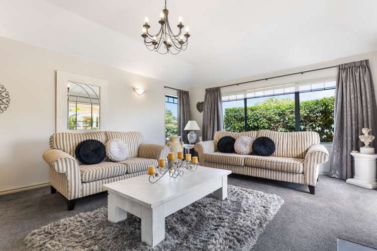 22 Manor Park Drive Pyes Pa_21