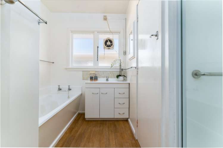 15 Longmuir Street Ilam_12