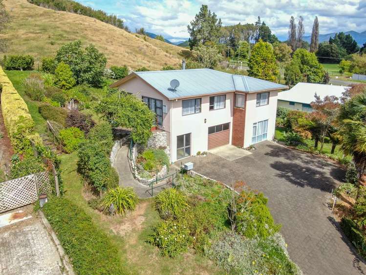 16 Park Avenue Takaka_22