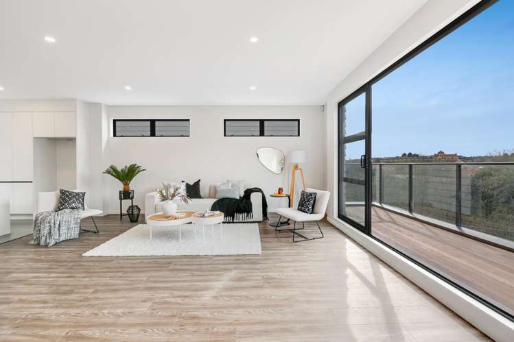 6 Pleasant Way Matakatia_7