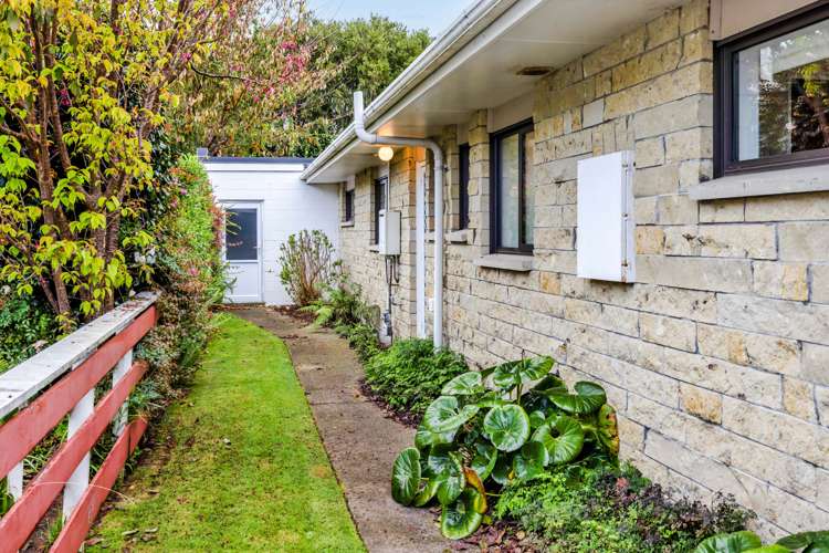 65 Belt Road New Plymouth Central_29