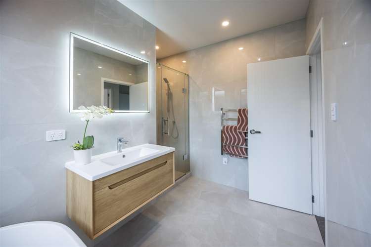 11 Earp Crescent Chartwell_21