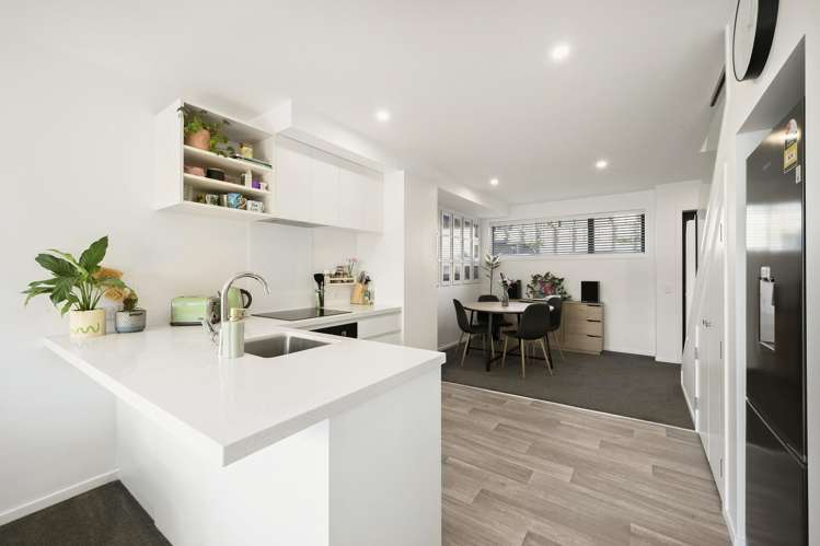 11/96 Washington Avenue Brooklyn_3