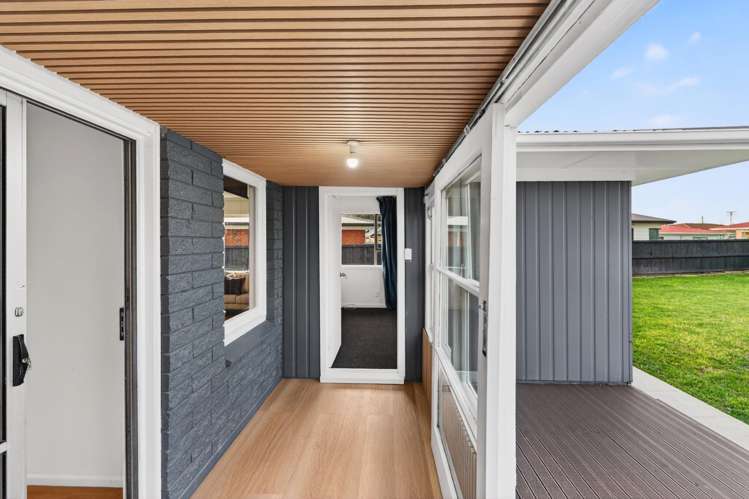 16 Fenwick Crescent Hillcrest_32