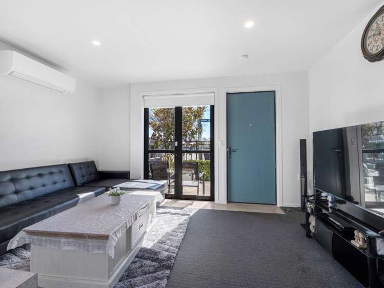 1/14 Buffon Street Waltham_2